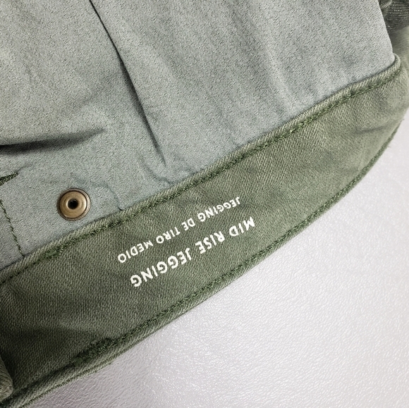 Universal threads army green ripped raw hem mid rise jegging womens size 6/28 - Picture 8 of 13